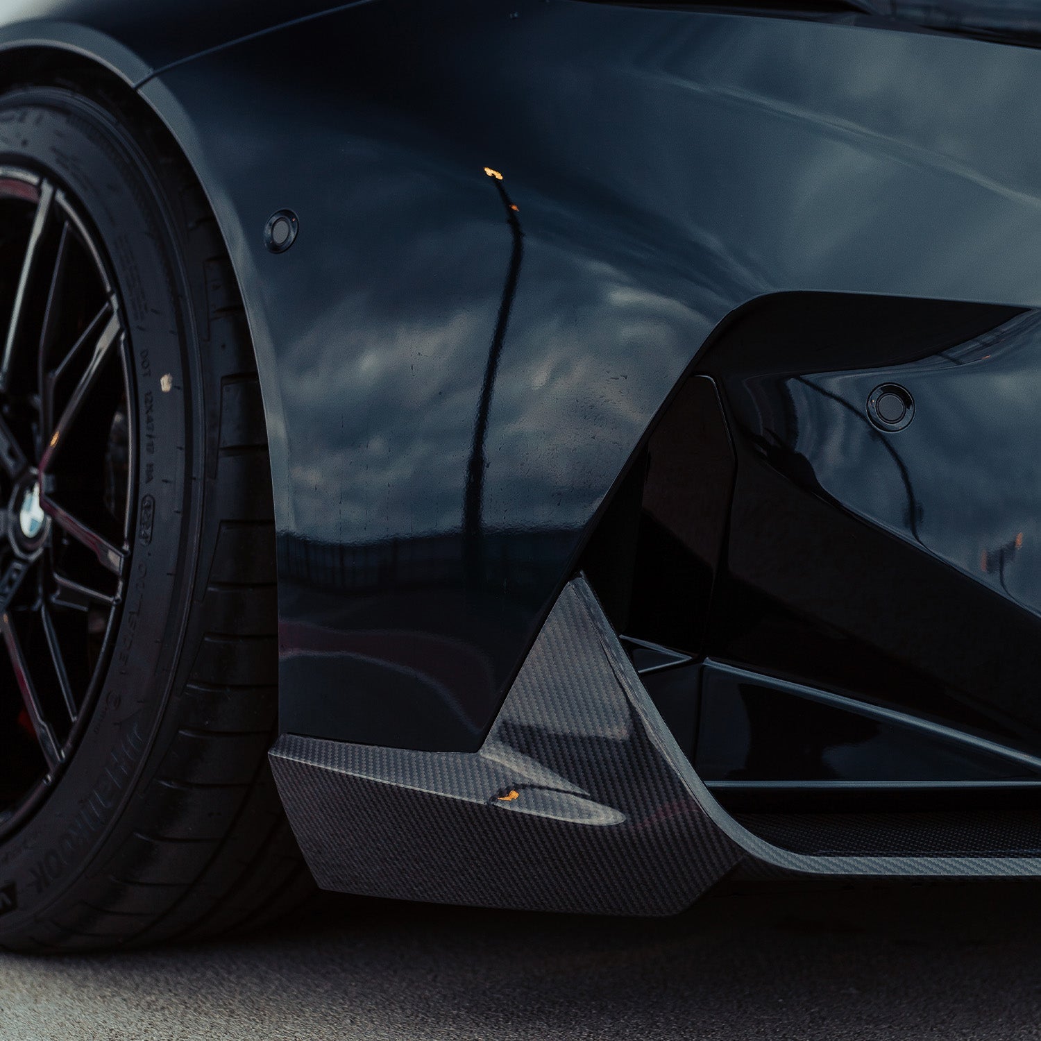 MHC+ BMW G90 & G99 M5 Pre Preg Carbon Fibre Performance Style Front Splitter